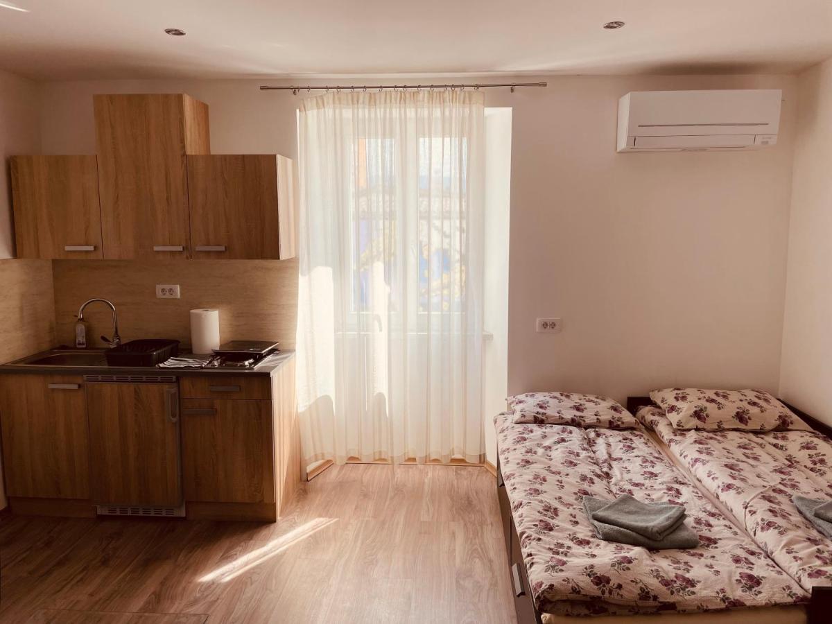Blue Sky Apartment Koper Exterior photo